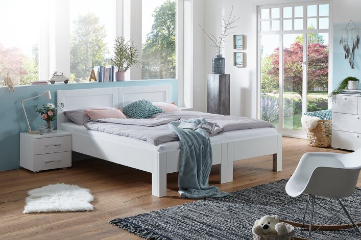 Family Bed RÜGEN | Pine - white lacquered (240-270x200cm)